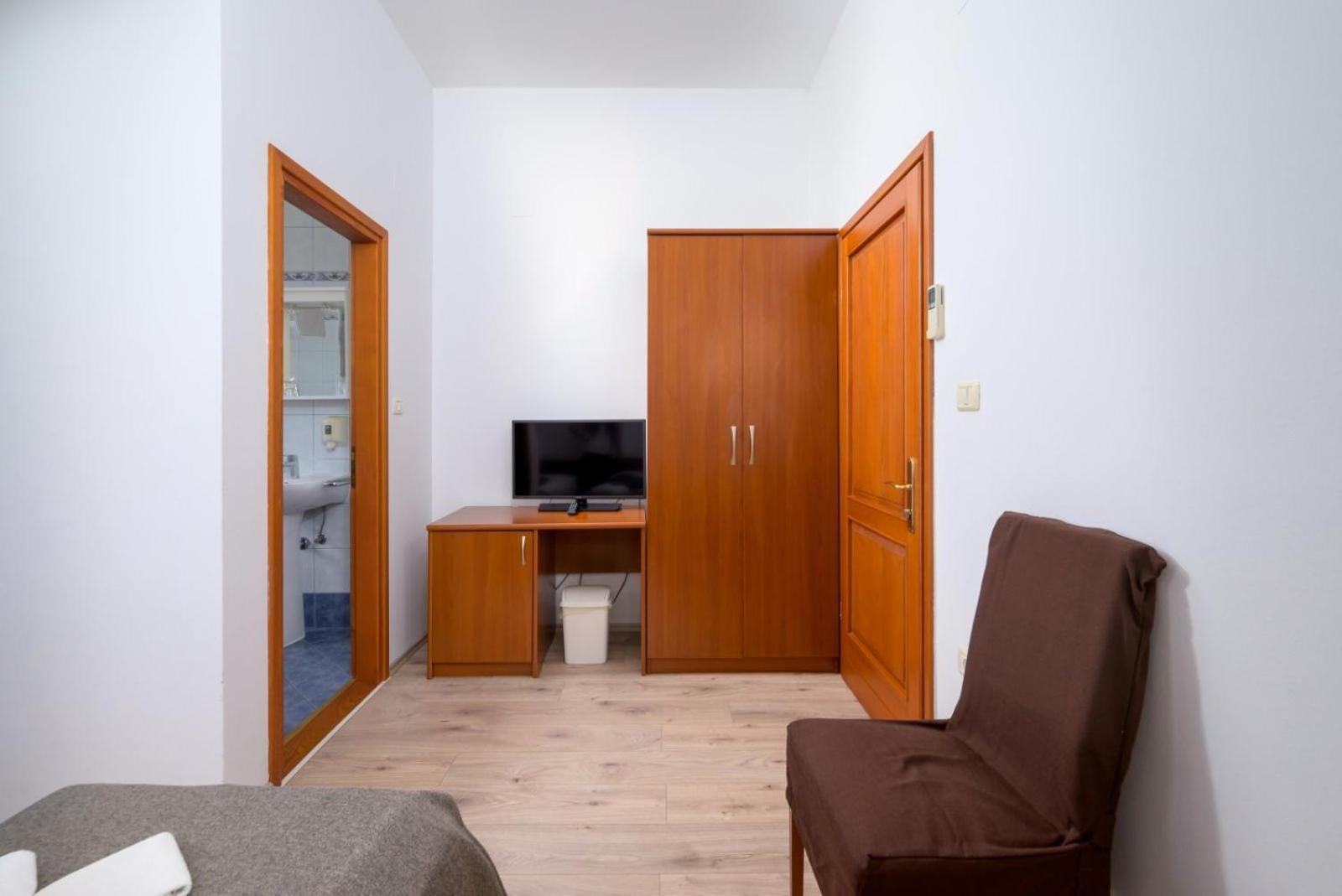 Rooms Luna Sol Krnica Esterno foto