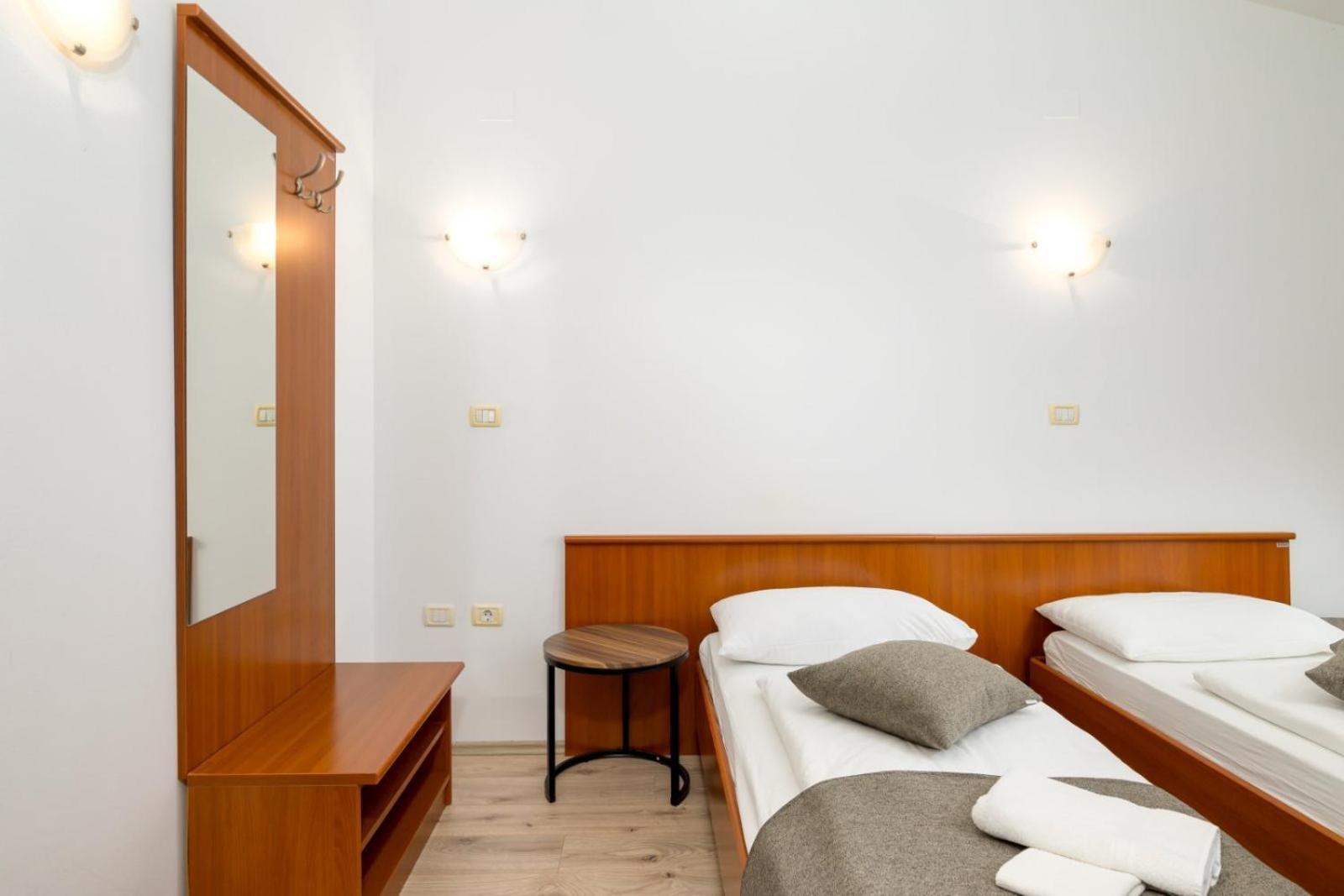 Rooms Luna Sol Krnica Esterno foto