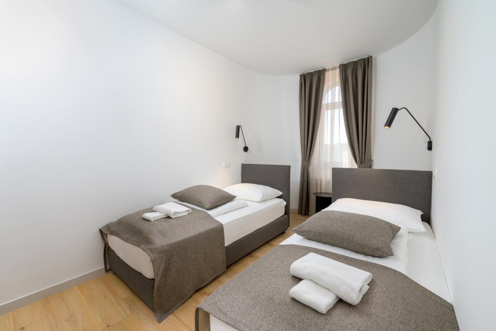Rooms Luna Sol Krnica Esterno foto